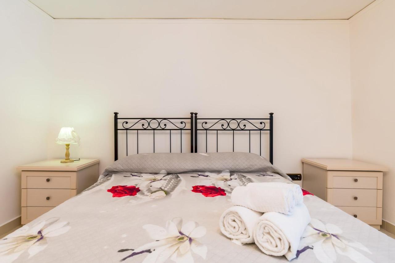 Апартаменты Qs1 - Indipendent Flat In Center Неаполь Экстерьер фото
