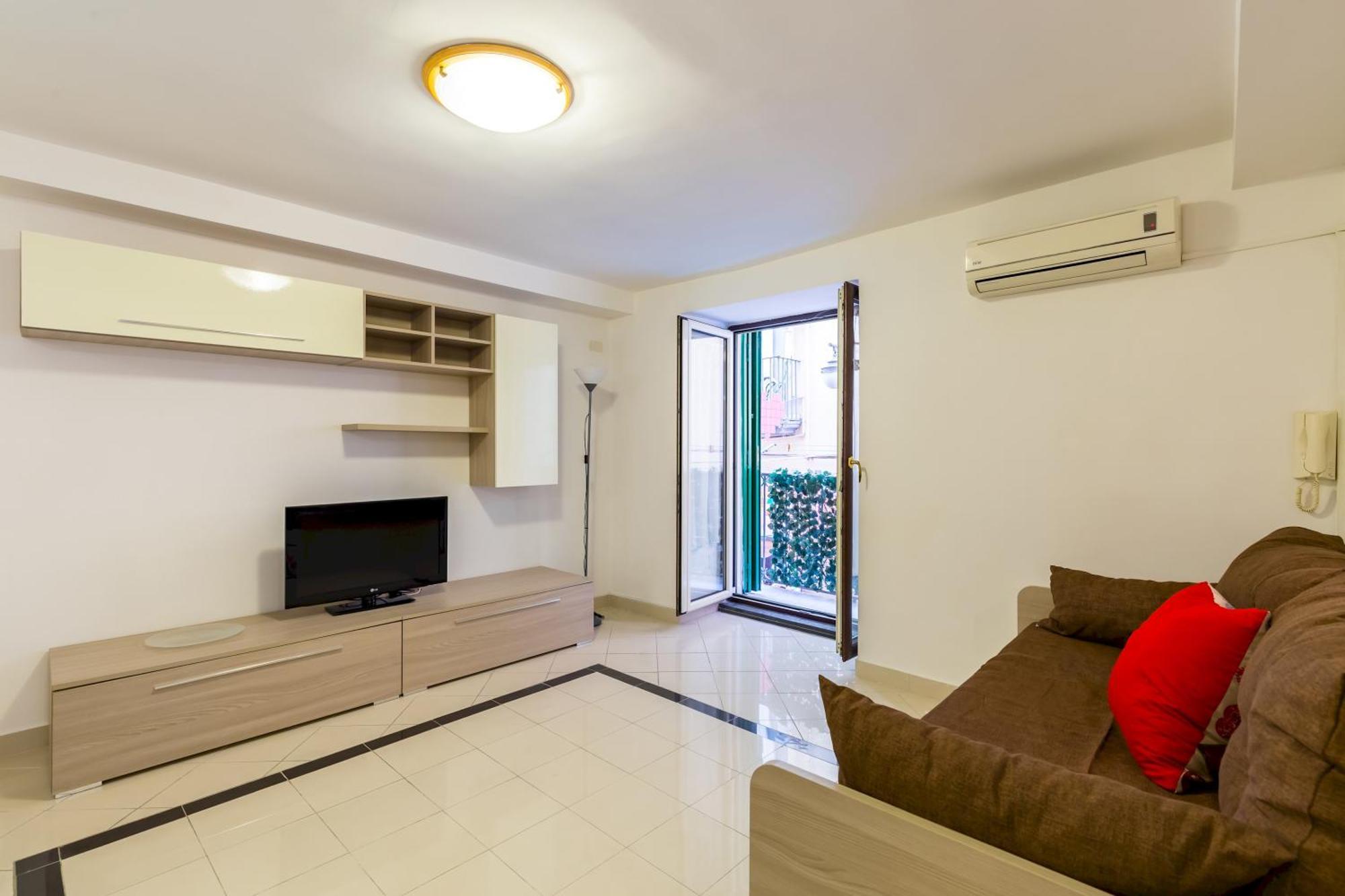 Апартаменты Qs1 - Indipendent Flat In Center Неаполь Экстерьер фото