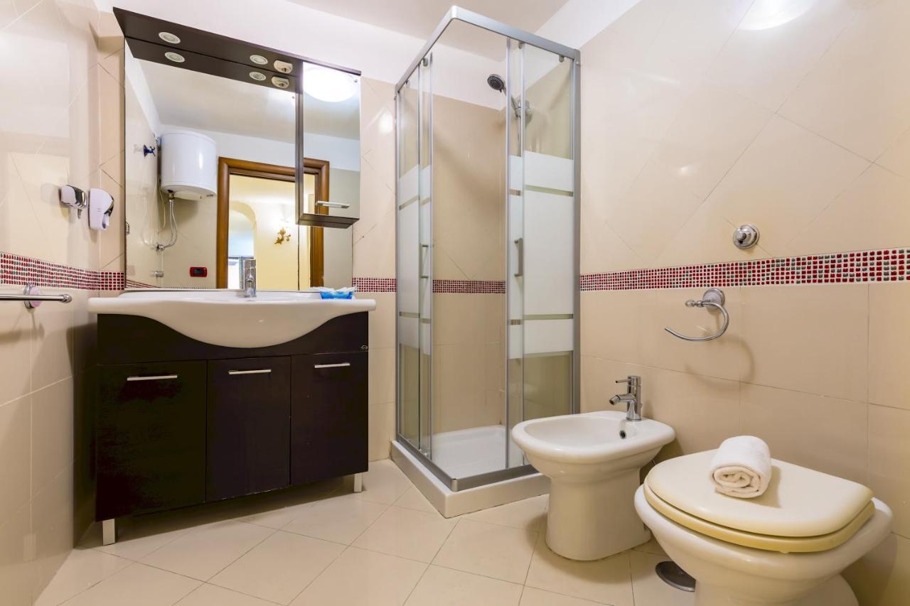 Апартаменты Qs1 - Indipendent Flat In Center Неаполь Экстерьер фото